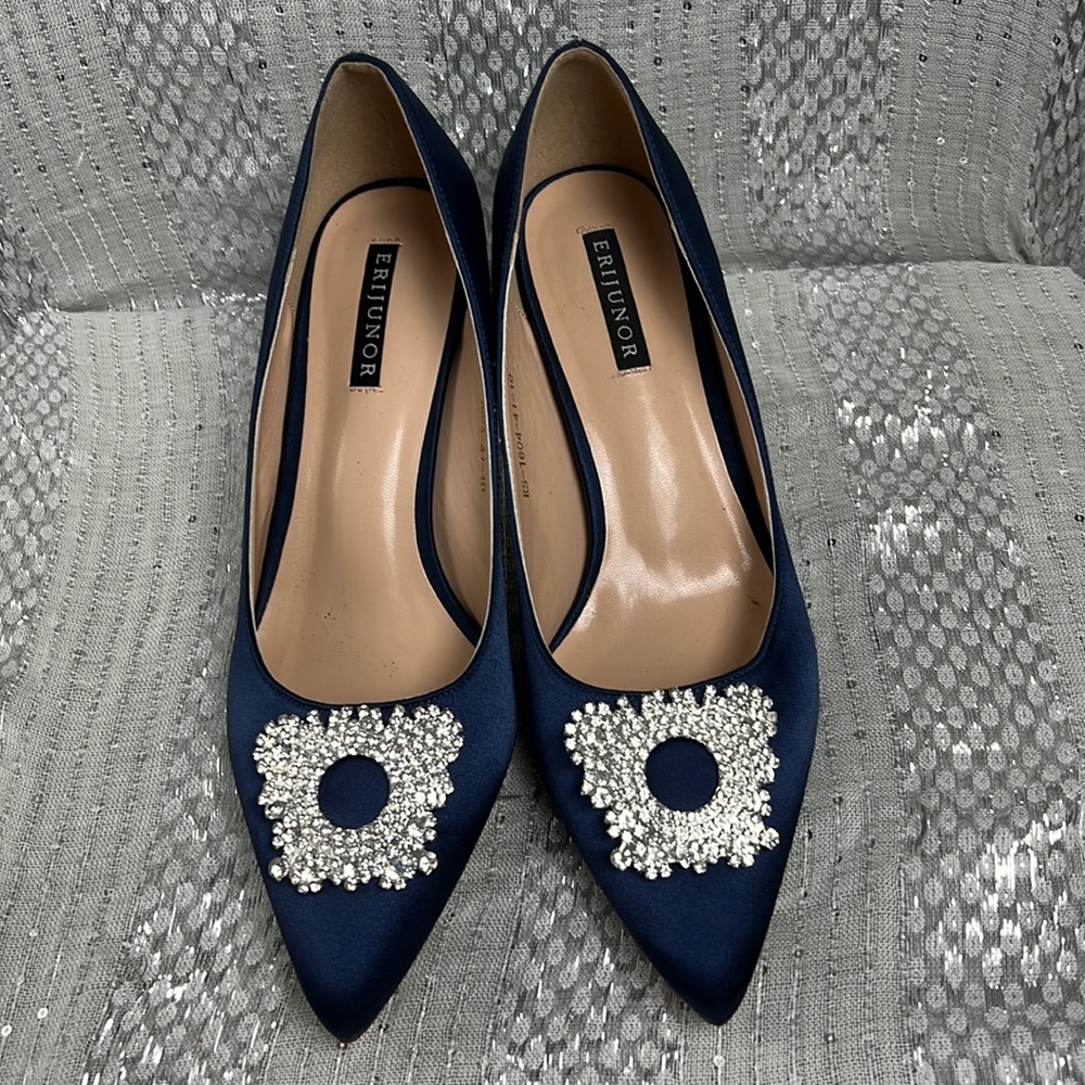 Erijunor shoes size 10.🍀🌺🍀🌺🍀🌺